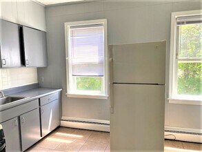 74 Veazie St in Providence, RI - Building Photo - Building Photo