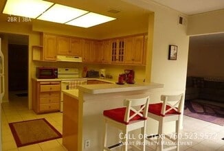 4458 Via Realzar in San Diego, CA - Building Photo - Building Photo