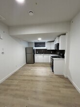 6631-6642 42 Ave in Beaumont, AB - Building Photo - Building Photo