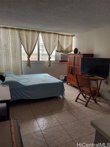 134 Kapahulu Ave in Honolulu, HI - Building Photo - Building Photo