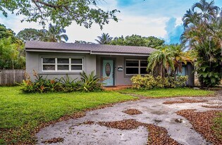 2842 Jackson St in Hollywood, FL - Building Photo