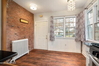 25 Fordham Ct in Albany, NY - Building Photo - Building Photo