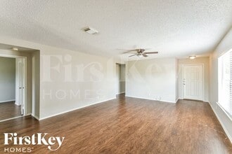 4515 Misty Springs Dr in San Antonio, TX - Building Photo - Building Photo
