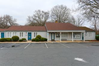 Sharon Lakes in Charlotte, NC - Foto de edificio - Building Photo