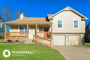 2300 Valley View W in Pleasant Hill, MO - Building Photo