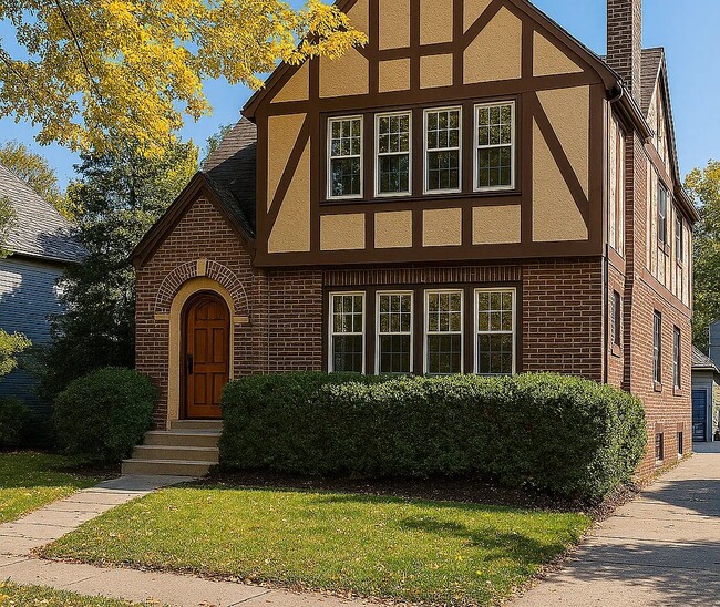 property at 1011 Cleveland Ave
