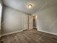 122 Hickory Trail photo'