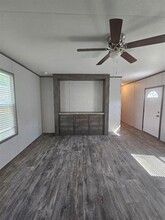 6501 W Hwy 199 in Springtown, TX - Building Photo - Building Photo