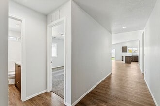 216 Idalou Wy in Caldwell, ID - Building Photo - Building Photo