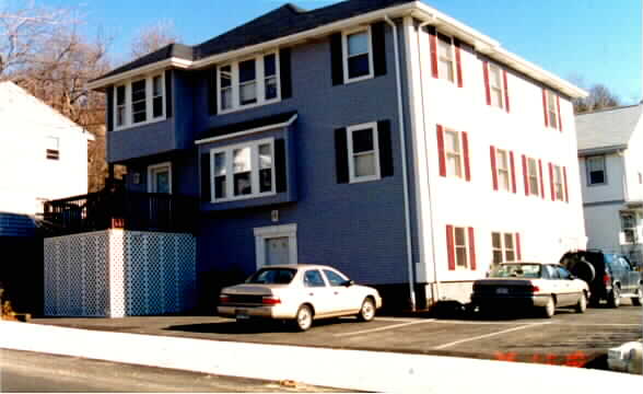 279 Felis Way W in Medford, MA - Building Photo