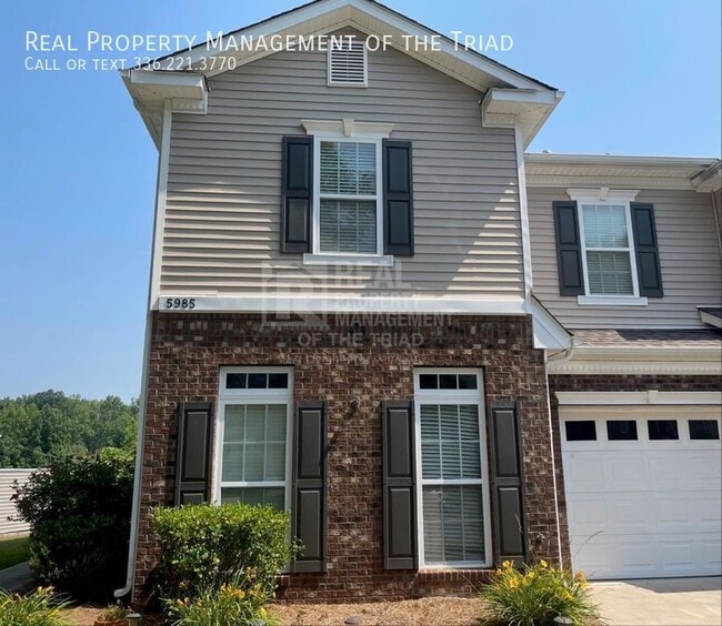 property at 5985 Hollow Wood Ct