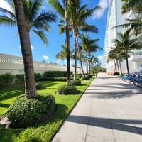 2899 Collins Ave photo'