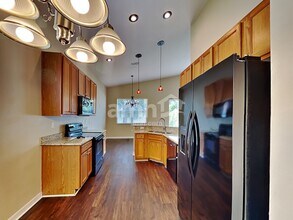 12016 Tasha Ct in New Port Richey, FL - Building Photo - Building Photo