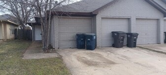 8517 Gatlinburg Dr in Fort Worth, TX - Building Photo