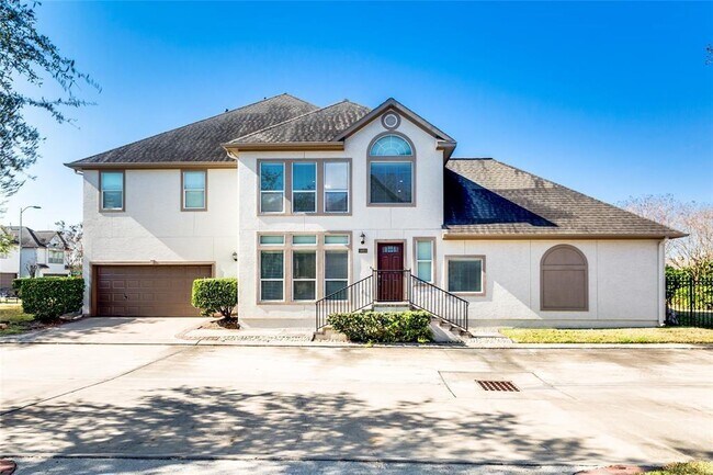 property at 1406 Baldwin Square Ln