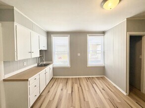 181 Lincoln St in Lewiston, ME - Building Photo - Building Photo