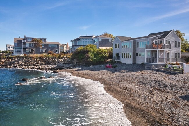 3 Harbor Lane ln in Ogunquit, ME - Building Photo - Building Photo