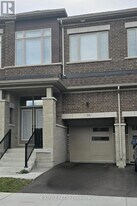 64 Singhampton Rd in Vaughan, ON - Building Photo