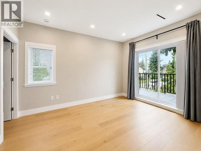 property at 498 Macdonald St