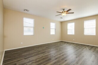 5143 W Albeniz Pl in Phoenix, AZ - Building Photo - Building Photo
