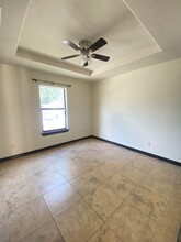 3907 Calle Acapulco St in Laredo, TX - Building Photo - Building Photo