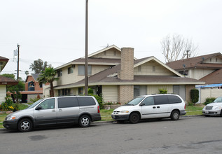 13392 Palm St in Garden Grove, CA - Building Photo - Building Photo