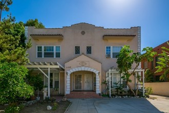 1192 S Bronson Ave in Los Angeles, CA - Building Photo - Building Photo