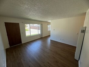 1486 Atlantic City Ave in Grover Beach, CA - Building Photo - Building Photo