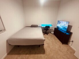 9631 W Verde Ln in Phoenix, AZ - Building Photo