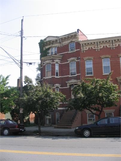 288 Washington Ave