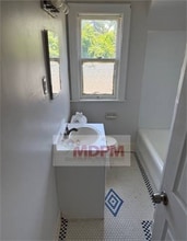 13623 Wadsworth St in Detroit, MI - Building Photo - Building Photo