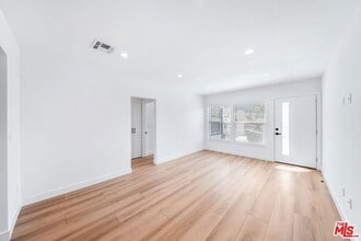 1258 Mariposa St in Glendale, CA - Building Photo - Building Photo