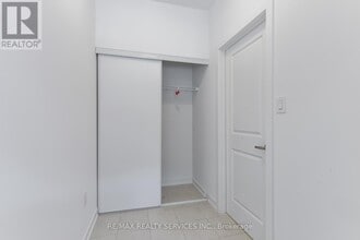 5 Lachine St in Vaughan, ON - Building Photo - Building Photo