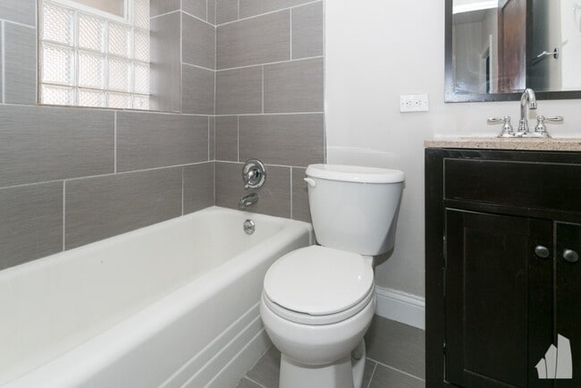 3827 N Drake Ave, Unit 3