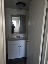 2512 Carroll St in North Las Vegas, NV - Foto de edificio - Building Photo