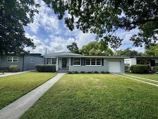 property at 322 E Jersey St