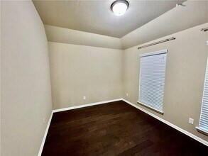 429 Lewisville Ln in Leander, TX - Building Photo - Building Photo
