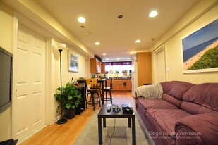 12 Sutherland Rd in Boston, MA - Building Photo