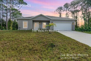 1155 Yakutat Ave SE in Palm Bay, FL - Building Photo