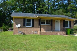 712 Farrowood Dr in Columbia, SC - Building Photo