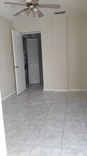 2224 Raleigh St in Hollywood, FL - Building Photo - Building Photo