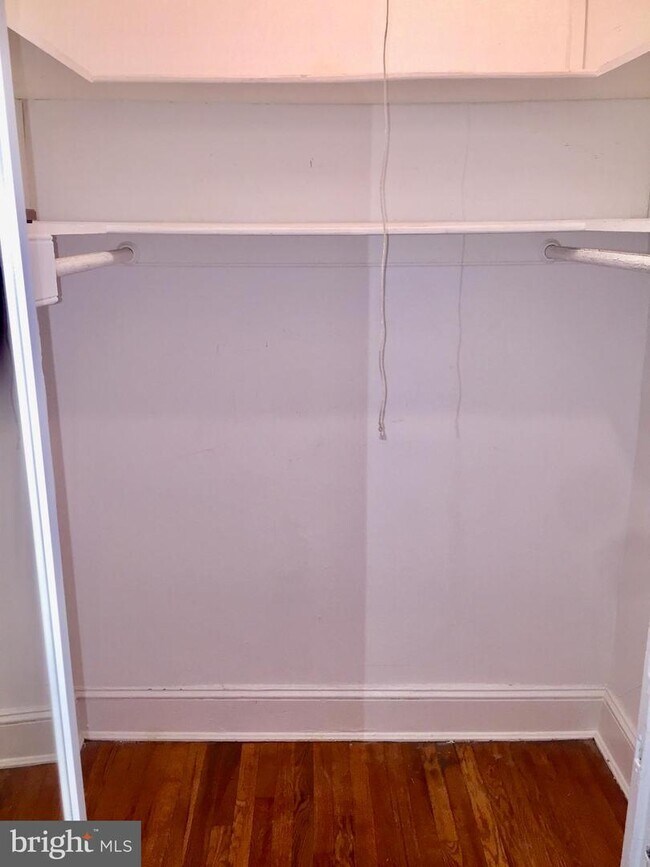 1901 Columbia Rd NW-Unit -702 in Washington, DC - Foto de edificio - Building Photo