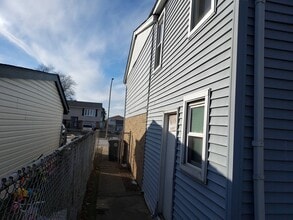 4417 Arbutus Ln in East Chicago, IN - Building Photo - Building Photo
