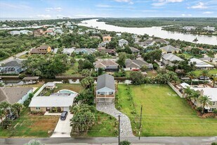 613 S 23rd St in Flagler Beach, FL - Building Photo