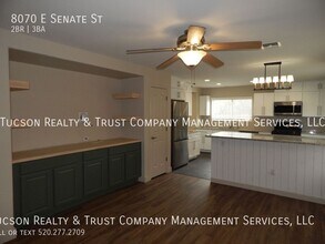 8070 E Senate St in Tucson, AZ - Building Photo - Building Photo