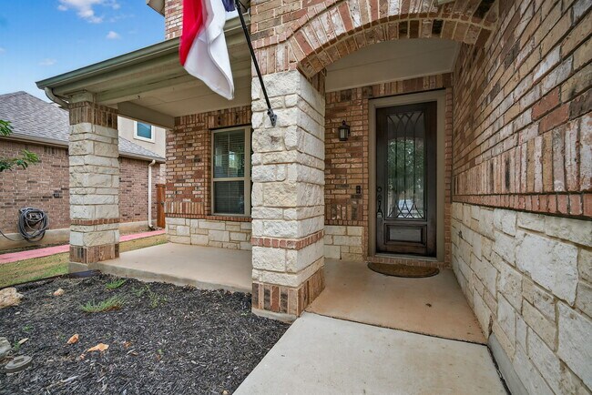 1226 Hidden Cave Dr in New Braunfels, TX - Building Photo - Building Photo