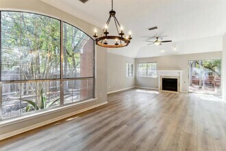 5905 Shanghai Pierce Rd in Austin, TX - Building Photo - Building Photo