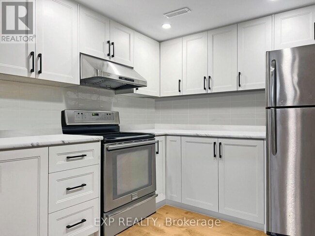 property at 113 Parkway Ave