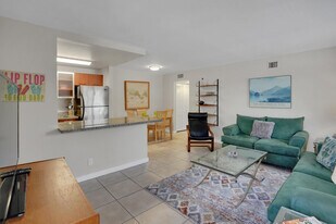 3212 NE 9th St in Pompano Beach, FL - Building Photo