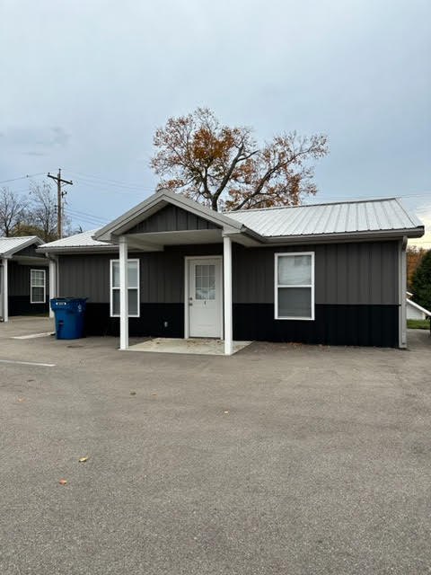 104 Laurel St in Potosi, MO - Building Photo